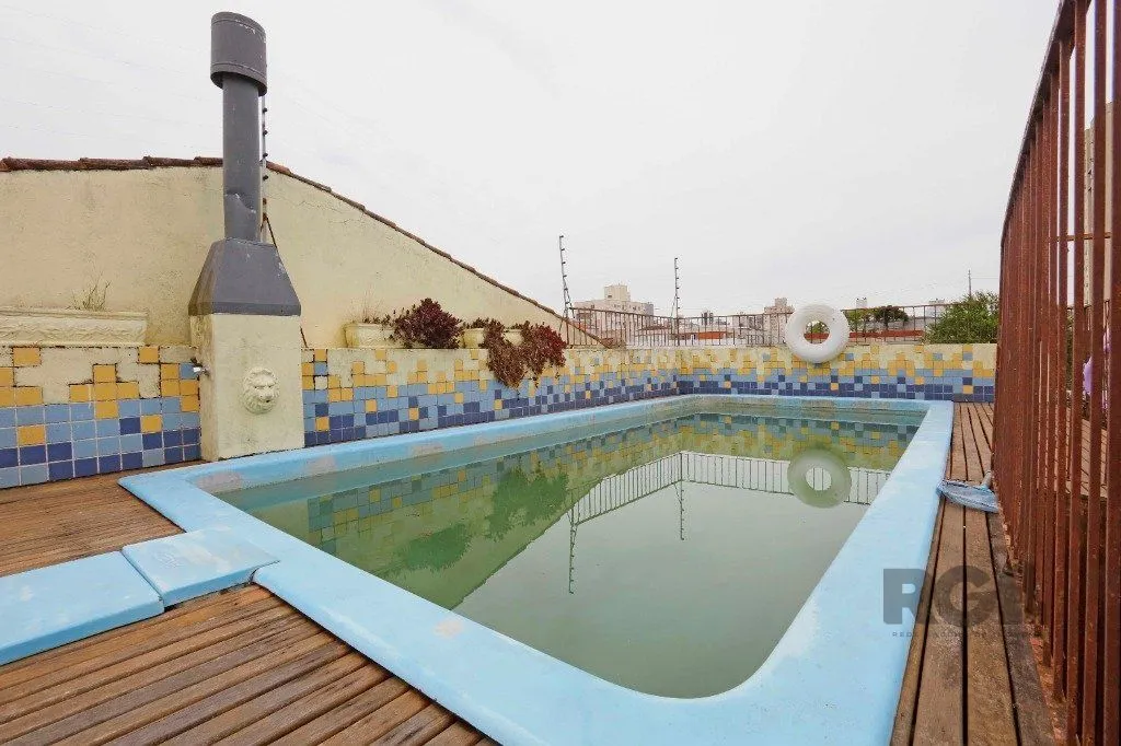 Imagem Casa 05 quartos / piscina / lareira / churrasqueira /pátio