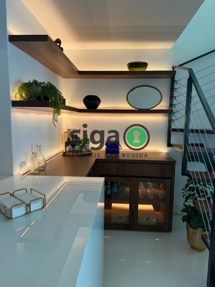Imagem Cobertura duplex, para LOCAÇÂO, MOBILIADA com 200m², 3 suites, 3 vagas, no bairro Cerqueira César