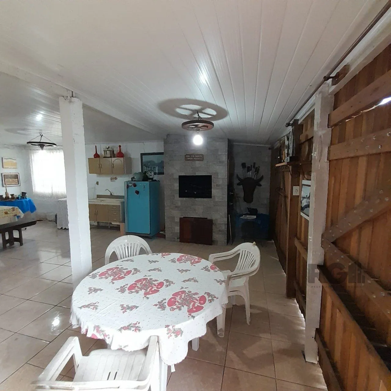 Imagem Casa 2 dormitórios, vaga de garagem, bairro São Judas Tadeu
