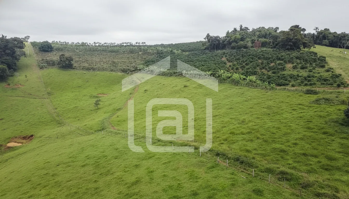 Imagem Sítio 5 m² à venda em Santana de Caldas, Caldas