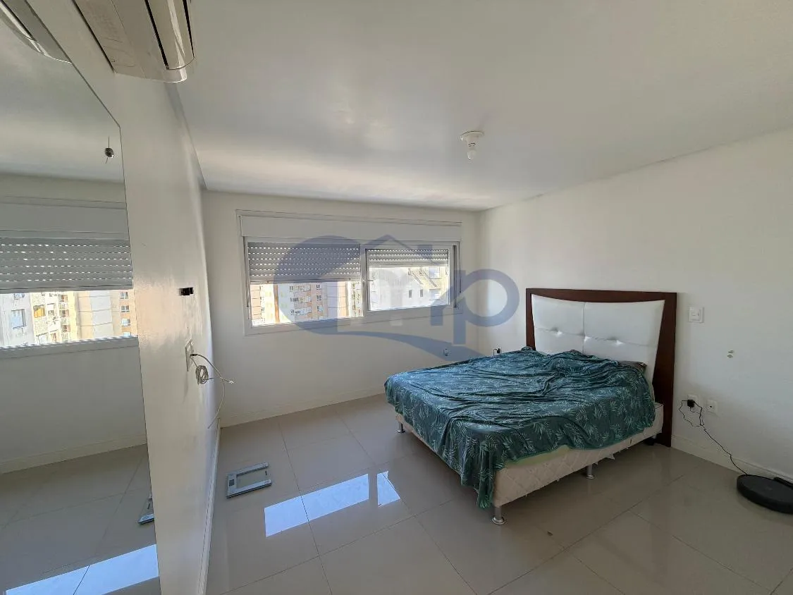 Imagem Apartamento a venda com 2 dormitorios no centro de Torres/RS