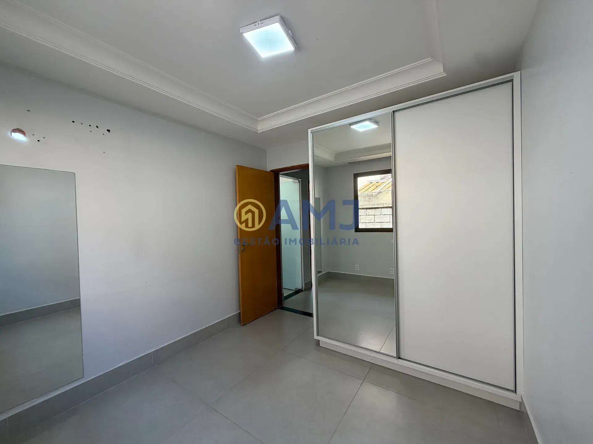 Imagem SOBRADO À VENDA OU PARA ALUGAR | CONDOMÍNIO VILLAS DO ATLÂNTICO - JARDIM PLANALTO