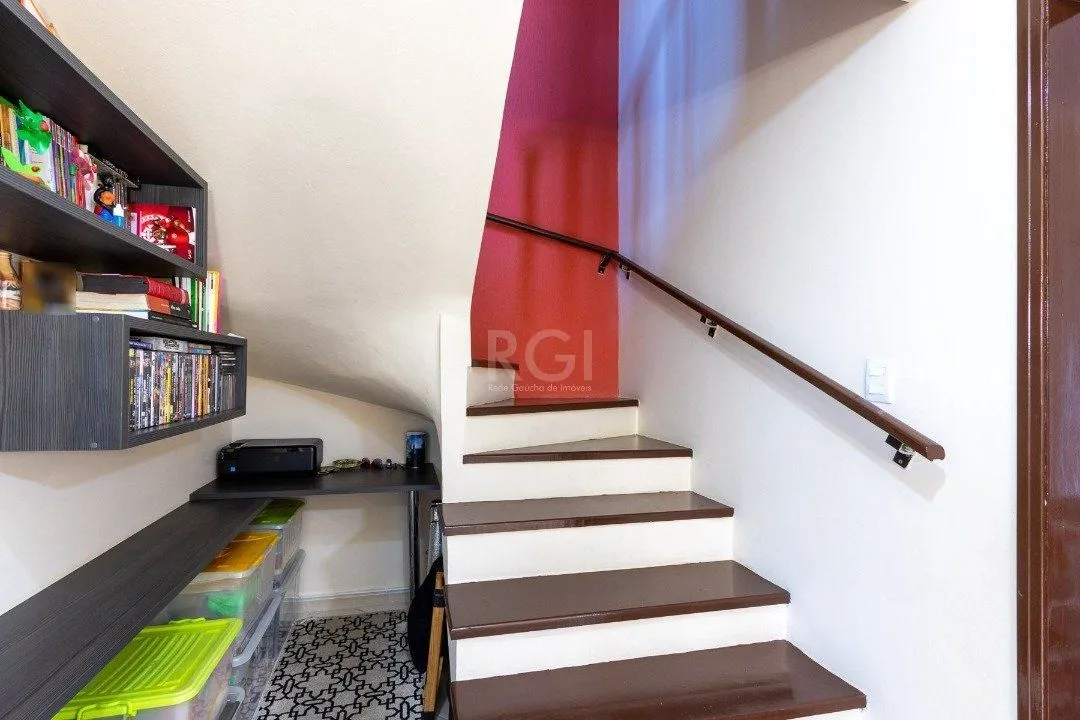 Imagem Casa Condominio para Venda - 107.13m², 3 dormitórios, sendo 1 suites, 1 vaga - Cavalhada