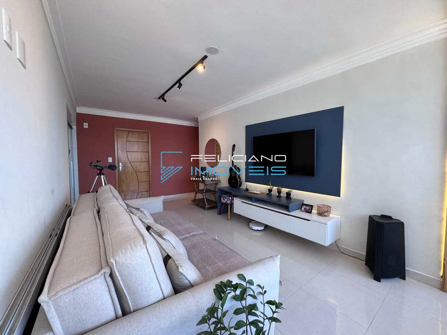 Imagem Apartamento com 2 quartos, Guilhermina, Praia Grande - R$ 745 mil, Cod: 6138