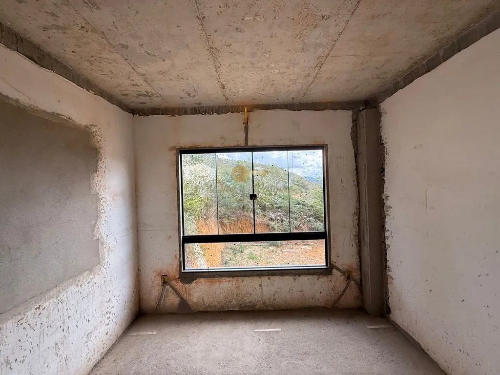Imagem Casa em Condomínio para Venda em Teresópolis / no bairro Albuquerque