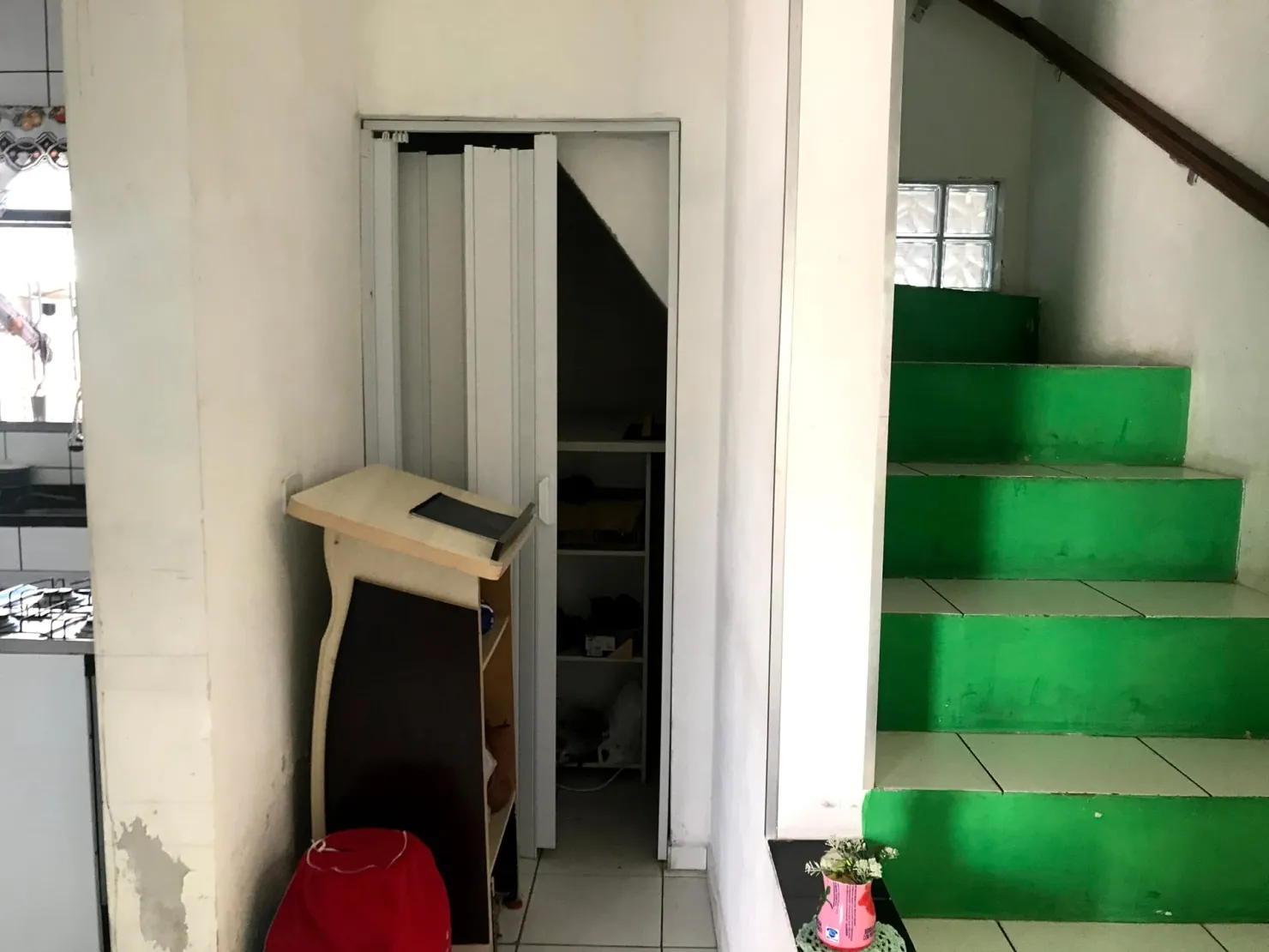 Imagem Casa à venda 3 Quartos, 1 Suite, 2 Vagas, 3M², Conjunto Residencial Araretama, Pindamonhangaba - SP