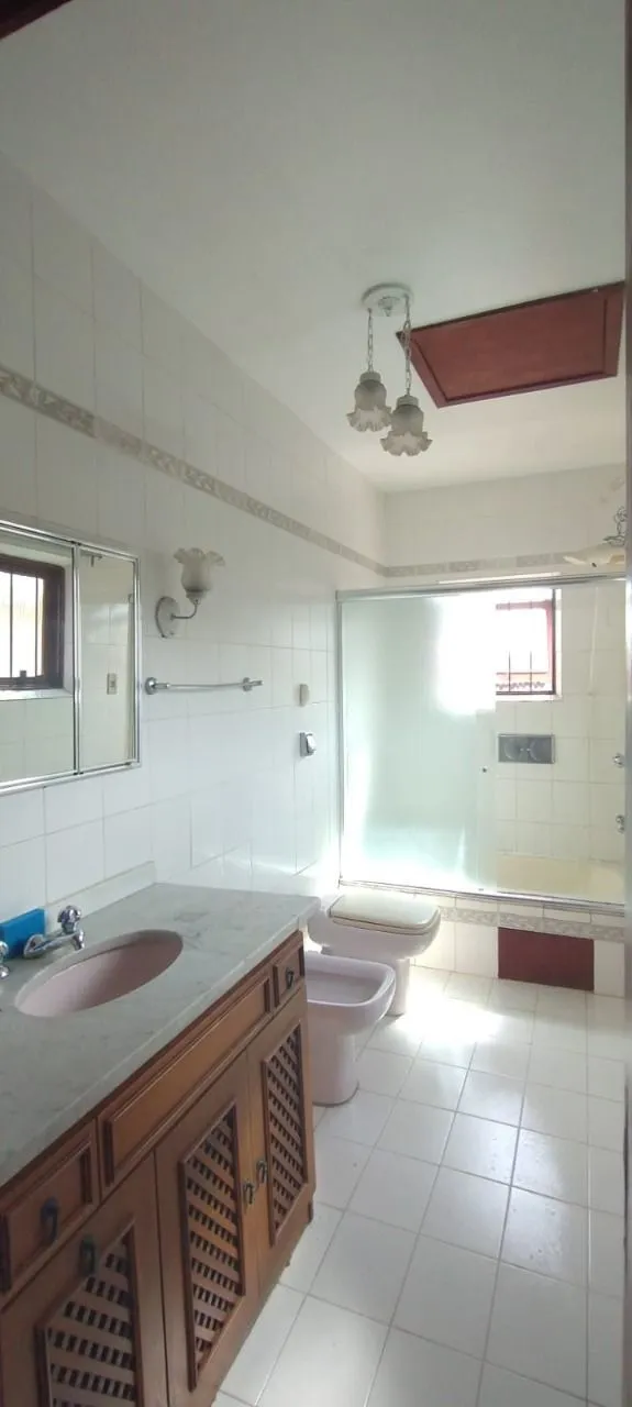 Imagem Casa no bairro Santa Tereza - Vila dos Comerciários - 5 dormitórios