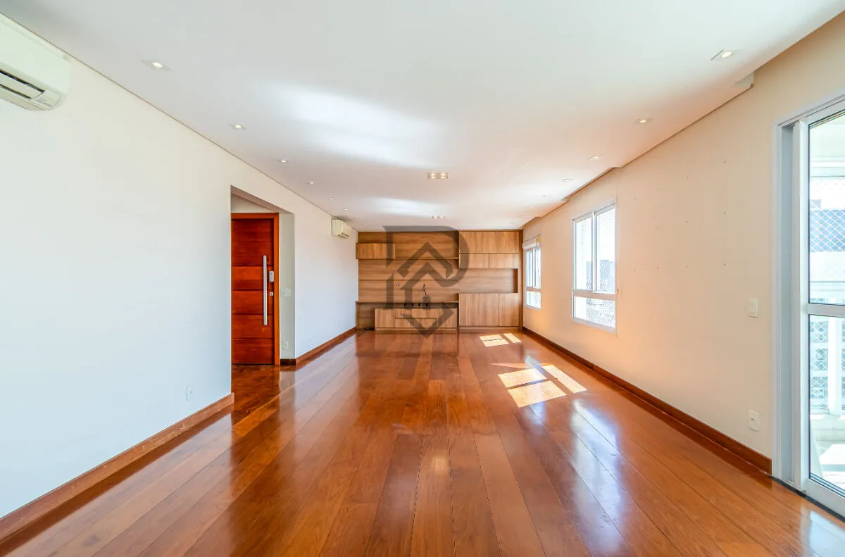 Imagem Apartamento Vila Olímpia | Quadra de tênis andar alto