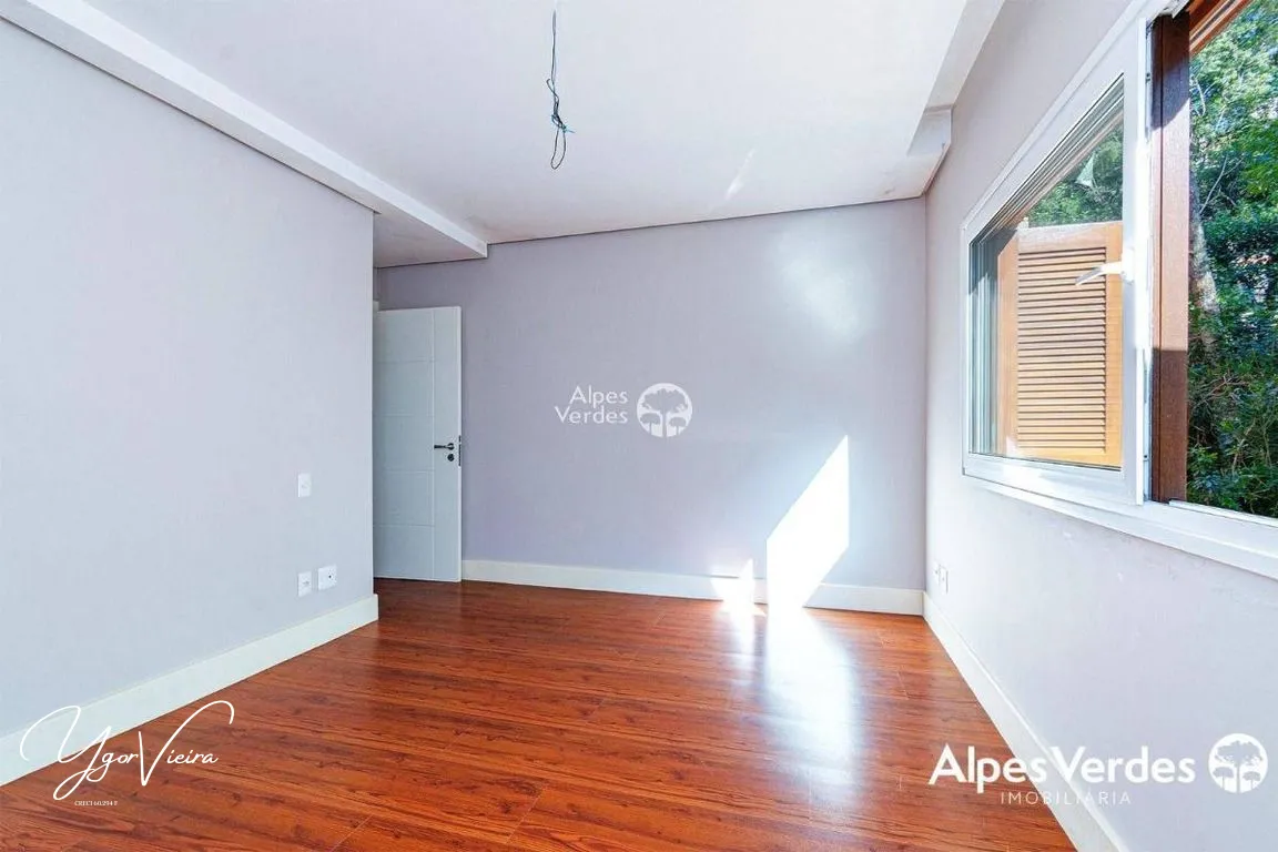Imagem Vende-se apartamento por R$ 3.496.975,00 - Centro - Canela/RS