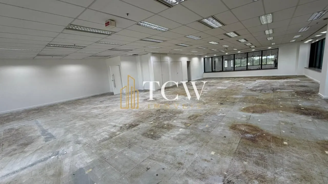 Imagem Conjunto Comercial para Locação no Itaim Bibi | 238 m² | Vão Livre | 7 Vagas | São Paulo/SP