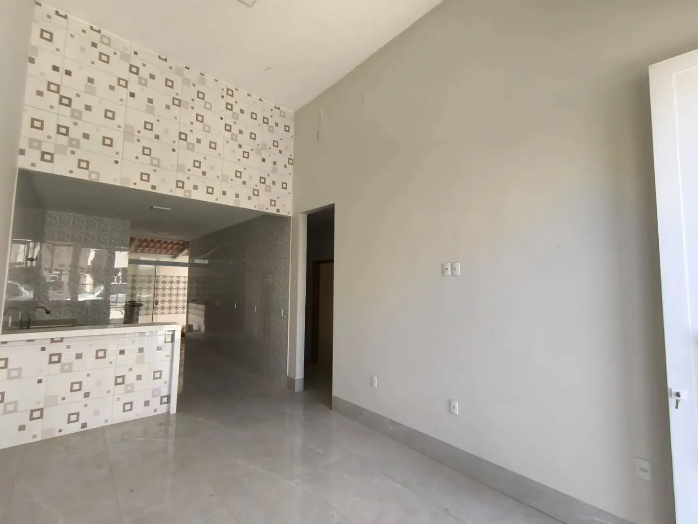 Imagem Casa 3/4 Sendo 2 Suites Em Condominio A 1km Do Terminal Vila Brasilia