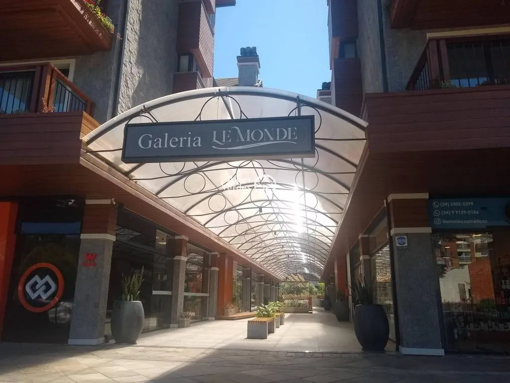 Imagem Vende-se sala comercial no centro de Canela- 68m2- Valor R$800,00