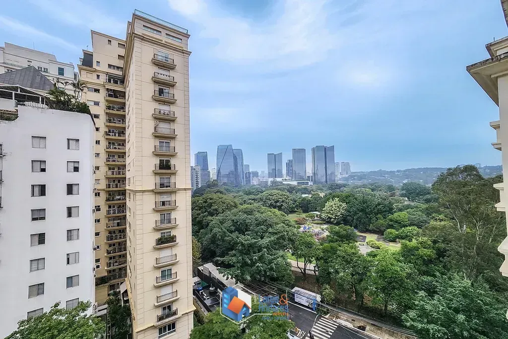 Foto do imóvel Apartamento à venda 4 Quartos 2 Suites 2 Vagas 162M² Itaim Bibi São Paulo - SP em Rua Tabapuã