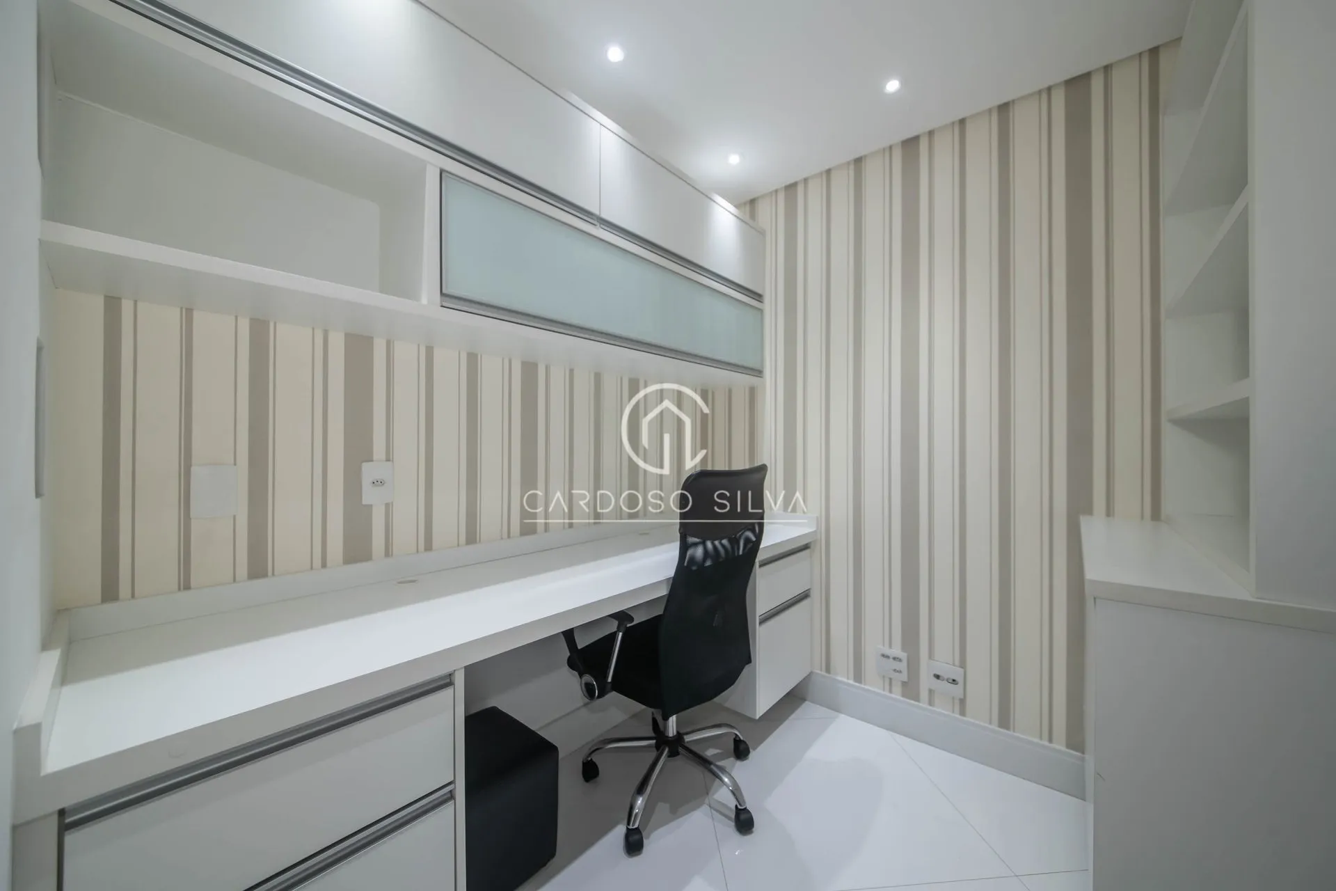 Imagem Apartamento no Condomínio Premier Espaço Cerâmica com 198m2 - 02 suítes e Office - Vista para o Boulevard