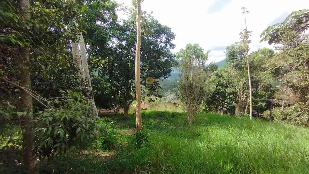 Imagem Terreno em Condomínio para Venda em Teresópolis / RJ no bairro Green Valley