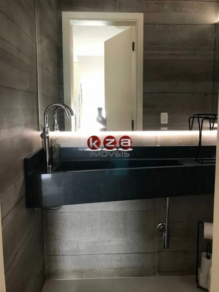 Imagem Casa de luxo em condomínio: 3 quartos, 3 suítes, 3 salas, 5 banheiros, 4 vagas, 334m² em Valinhos-SP no Residencial Reserva das Palmeiras.