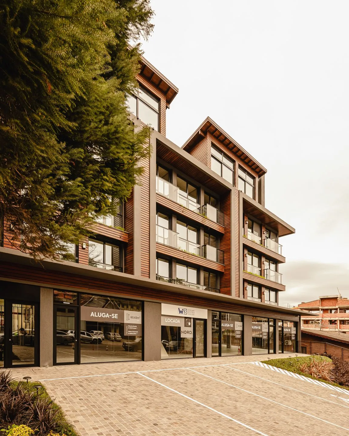 Imagem Cobertura à venda em Gramado, Floresta, com 2 quartos, 57.56m2
