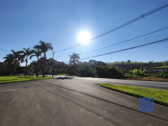 Imagem Salão para alugar por R$ 1.500/mês - Rodovia Capitão Barduíno-Nogueiras - Socorro/SP