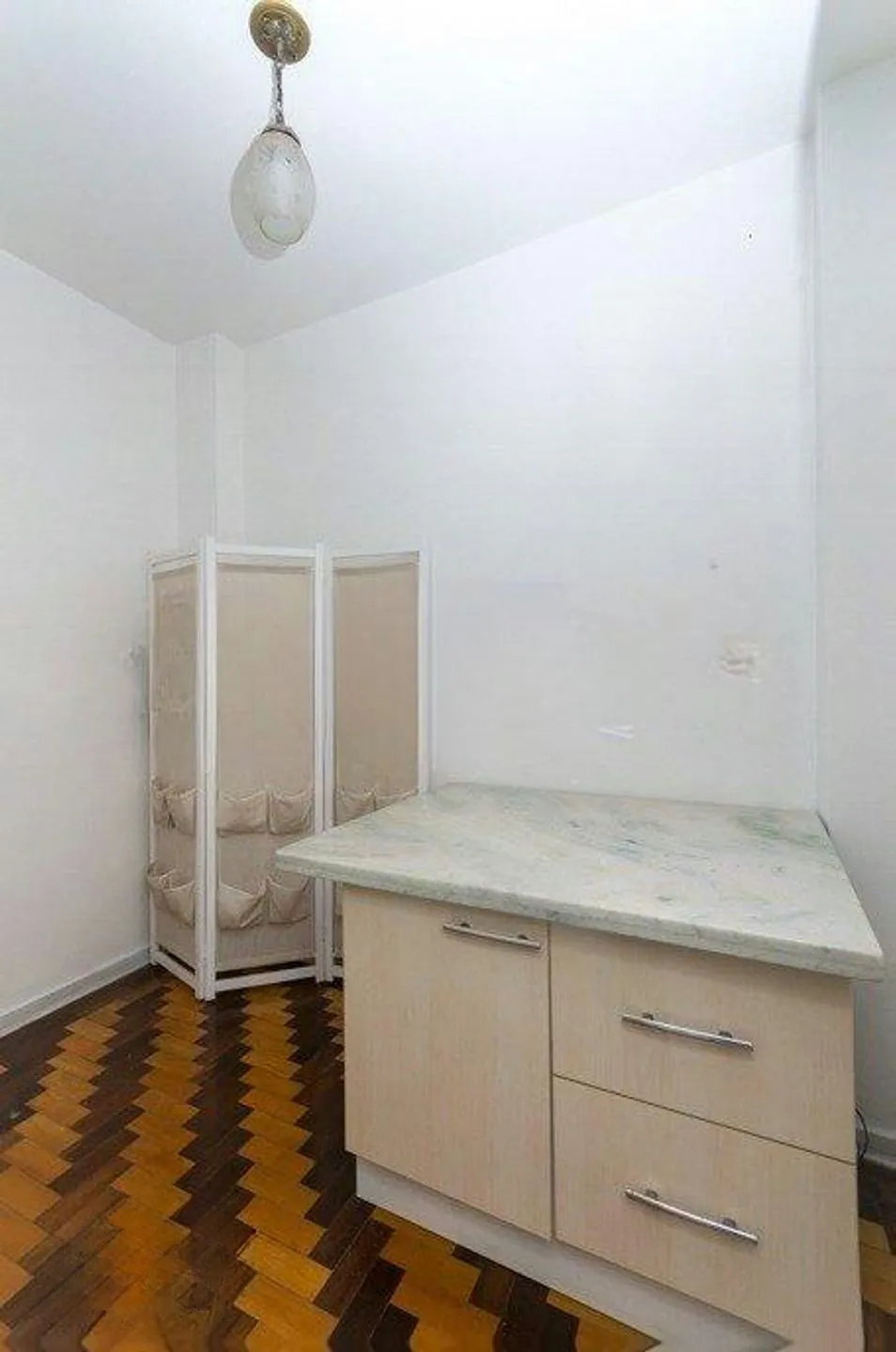 Imagem Apartamento de 3 dormitórios à venda no Bairro Centro Histórico - Porto Alegre