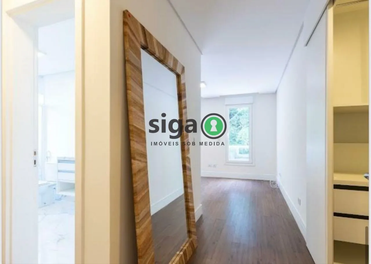 Imagem Casa de condomínio a venda no Brooklin / Campo Belo com 4 quartos