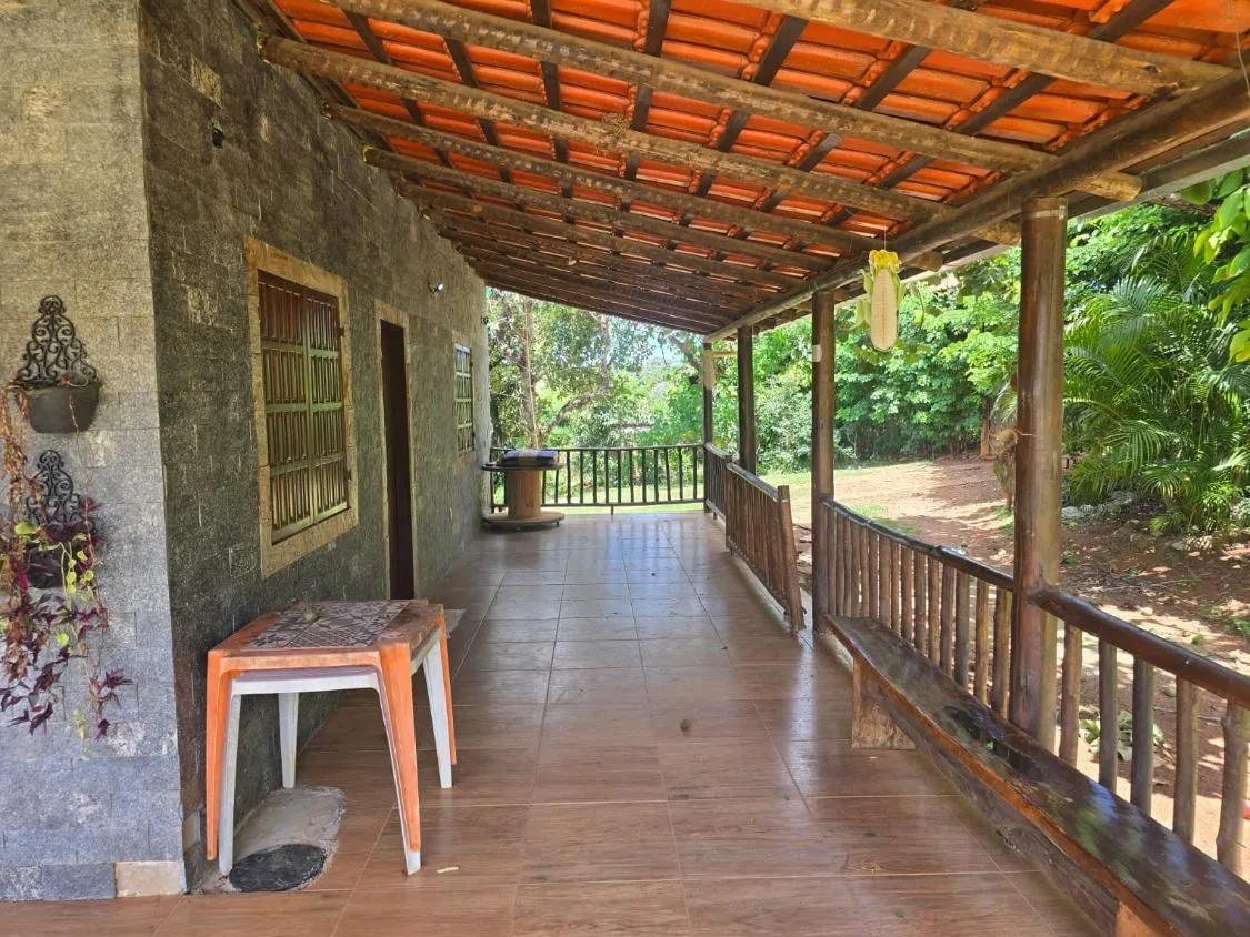 Imagem Vendo excelente sítio em Mateus Leme ,área total de 2.800 m²