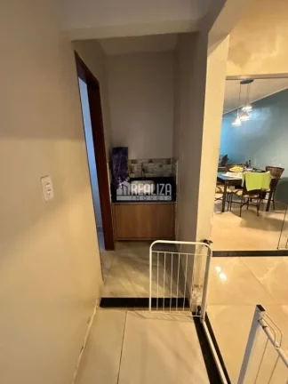 Imagem Casa para Alugar no Condomínio Terra Nova Uberaba, no bairro Recreio dos Bandeirantes, em Uberaba: 2 Dormitórios, Móveis Planejados
