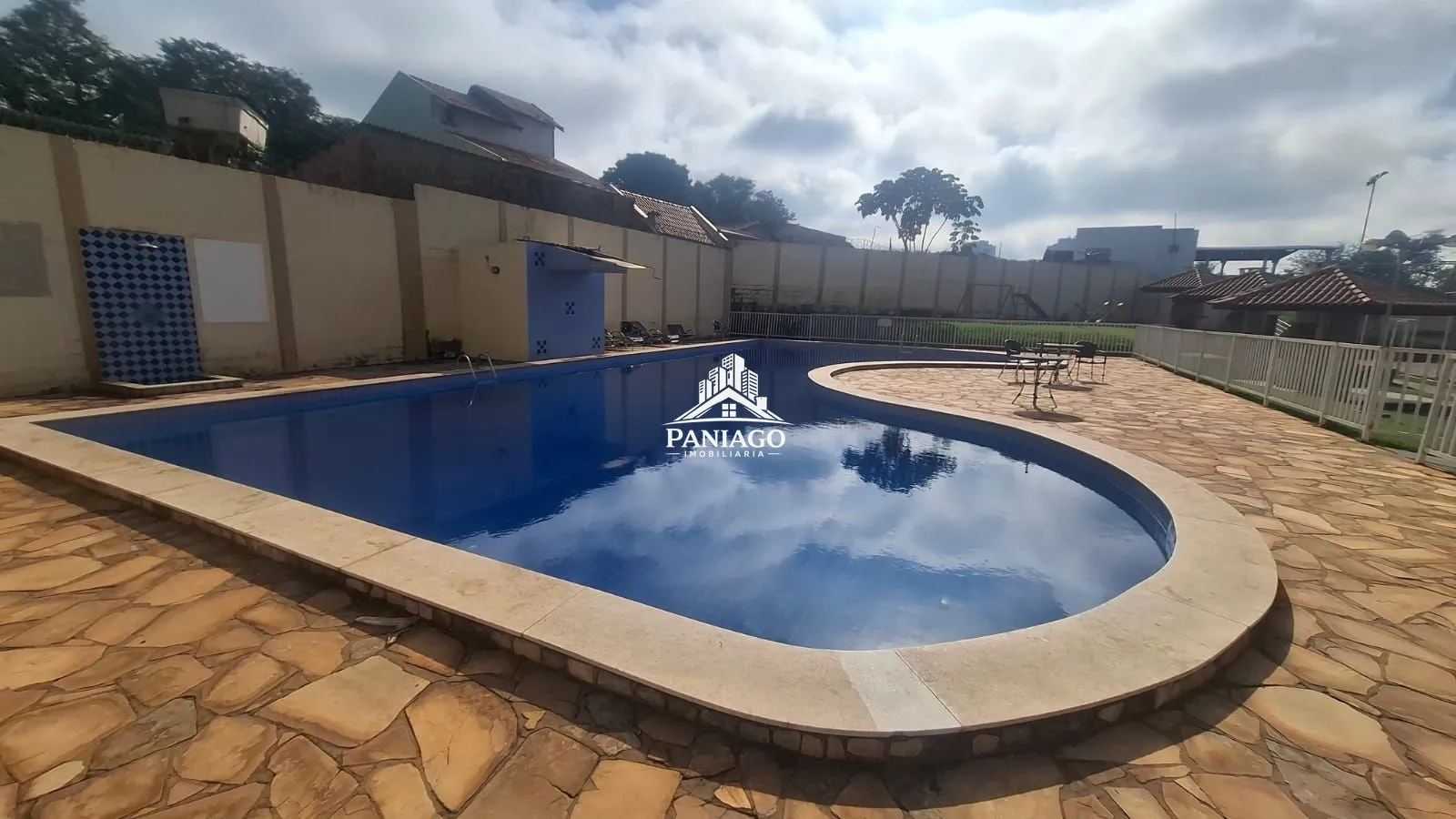 Imagem Apartamento Térreo com 2 Quartos para Alugar no Condomínio Vila Bella | Despraia