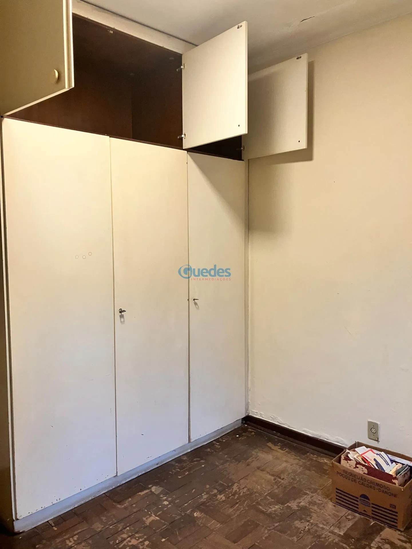 Imagem Ponto Comercial à Venda em Vila São Francisco, SP | 3 Dorms, 1 Suíte, 3 Banheiros