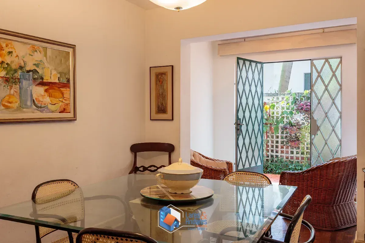 Imagem Casa para venda em Vila Mariana com 3 quartos, 190m²