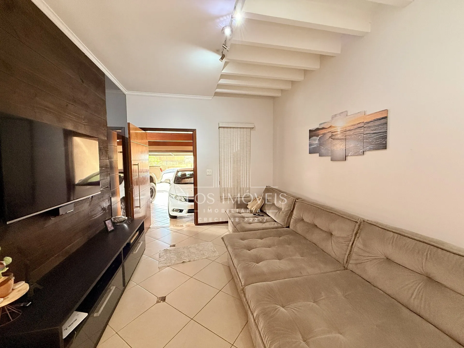 Imagem Casa de 3 quartos, 220m² no bairro Vila Limeirânea, em Limeira