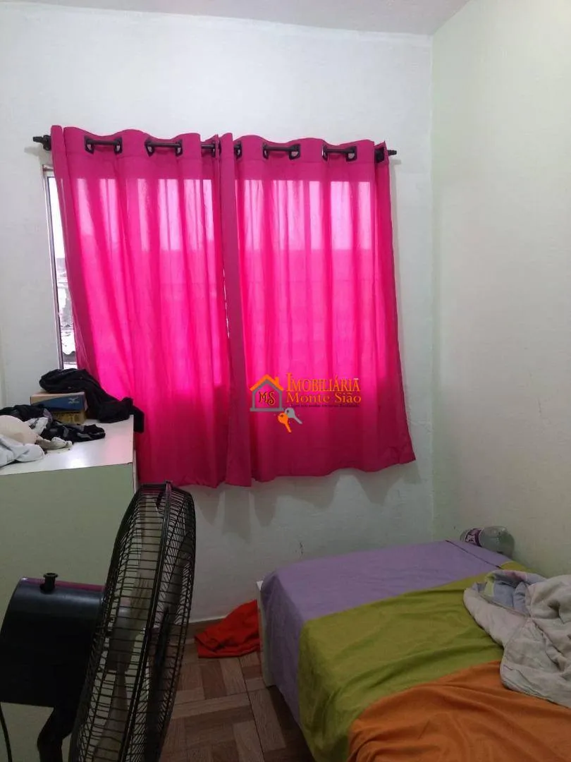 Imagem Sobrado com 5 dormitórios à venda, 150 m² por R$ 425.000,00 - Vila Carmela II - Guarulhos/SP