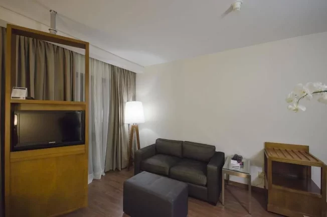 Imagem Flat disponível para venda no Estanplaza Berrini no Brooklin, com 30m², 1 dormitório e 1 vaga