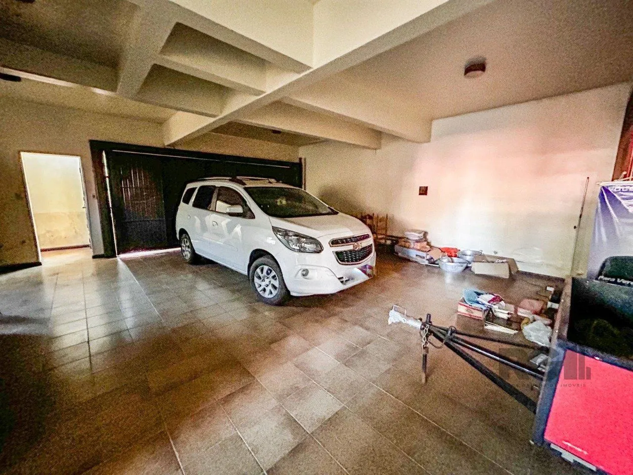 Imagem Casa de 3 Quartos, 1 suíte, garagem fechada, churrasqueira, na Cavalhada Poa/RS