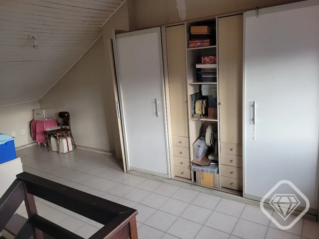 Imagem Casa em condomínio fechado, com ambientes acolhedores, excelente distribuição e infraestrutura co...