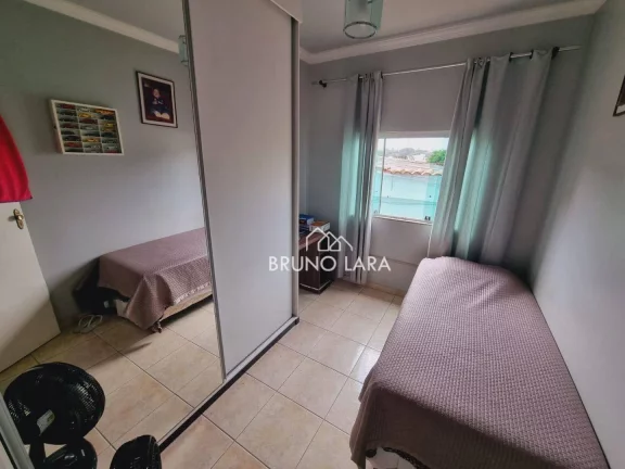 Imagem Casa á venda em Betim, bairro Vila Cristina.