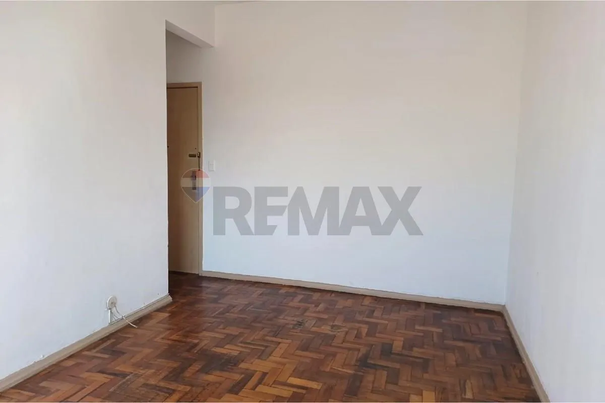 Imagem Apartamento 56m² em Engenho Novo - R$ 160.000 - Pronto para você reformar do seu jeito