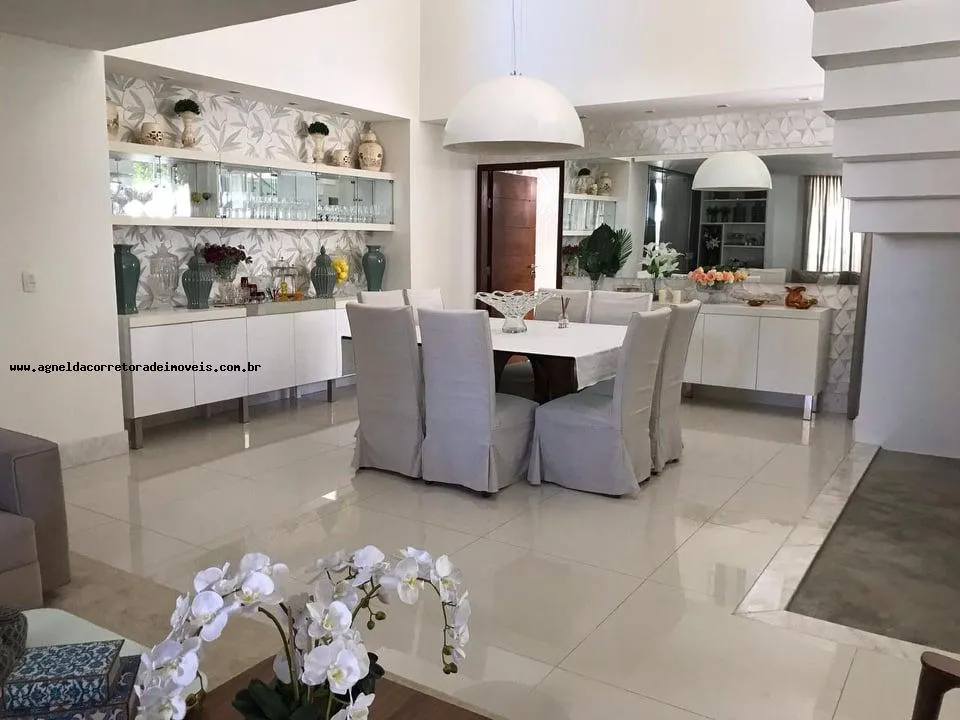 Imagem Casa em Condomínio para Venda em Natal, Candelária, 4 dormitórios, 4 suítes, 6 banheiros, 4 vagas