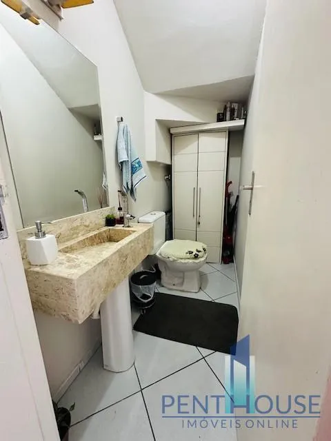 Imagem Sobrado Geminado para Venda em Balneário Camboriú, Nações, 2 dormitórios, 2 banheiros, 1 vaga
