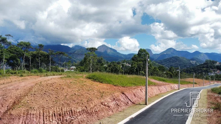 Imagem Terreno à venda, 532 m² por R$ 350.000,00 - Ermitage - Teresópolis/RJ