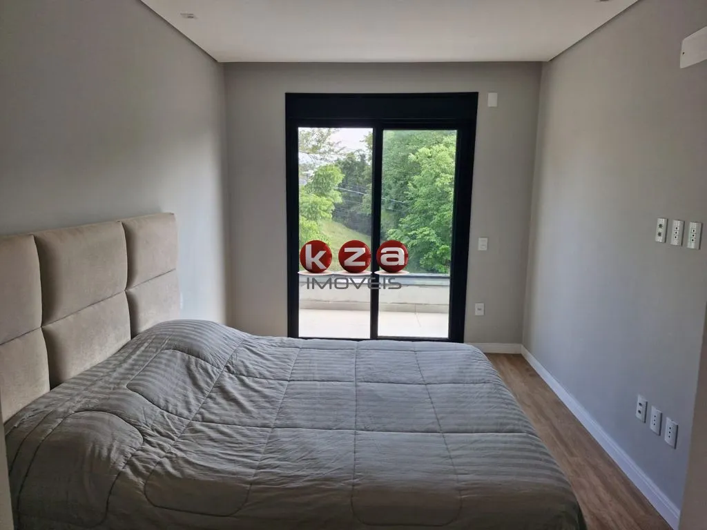 Imagem Casa Moderna e nova a venda em condomínio de alto padrão em Valinhos-SP, : 3 suítes, 4 vagas, 280m².gourmet com piscina.