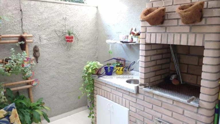 Imagem Casa em Condomínio!