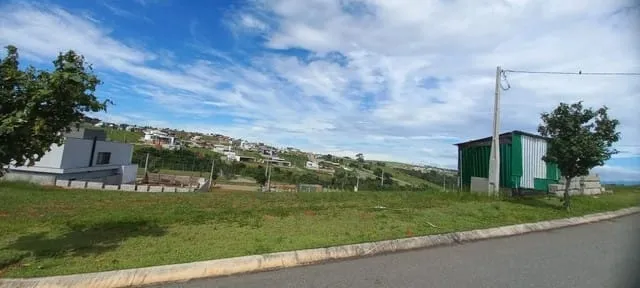 Imagem Terreno à venda 351M², Jardim Marlene Miranda, Taubaté - SP | Cyrela Landscape
