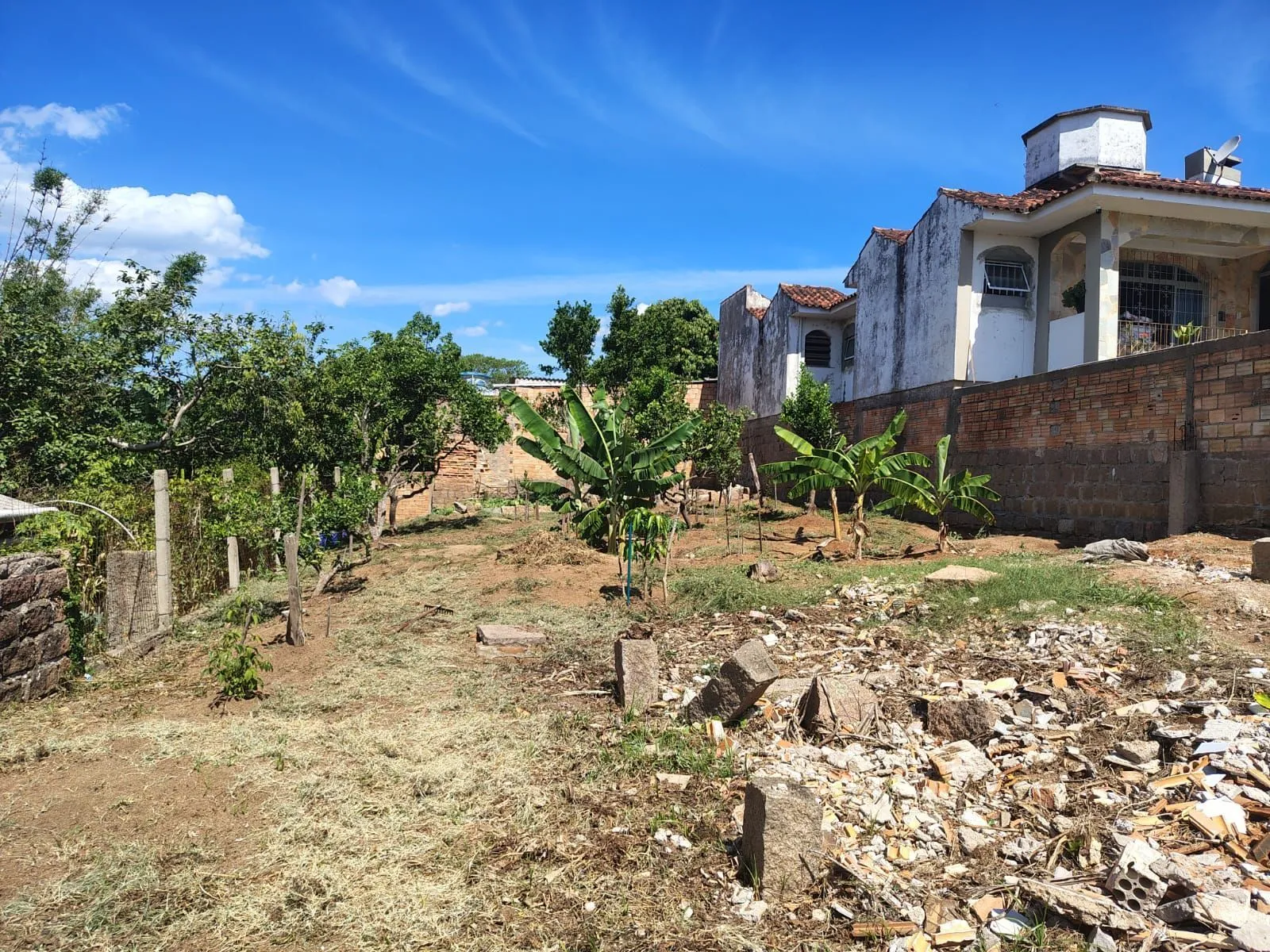 Imagem Casa térrea no bairro Vila Nova.