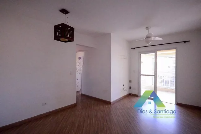 Foto do imóvel Apartamento com 3 dormitórios e 2 banheiros em Vila das Mercês/SP!