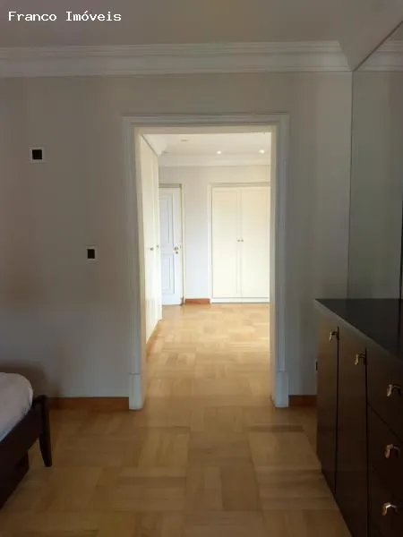 Imagem Apartamento para Venda em Santo André, Jardim, 5 dormitórios, 5 suítes, 6 banheiros, 4 vagas