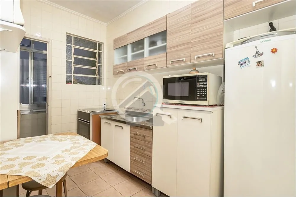 Imagem Este apartamento de 113 m² de área privativa oferece uma residência espaçosa e aconchegante no c...