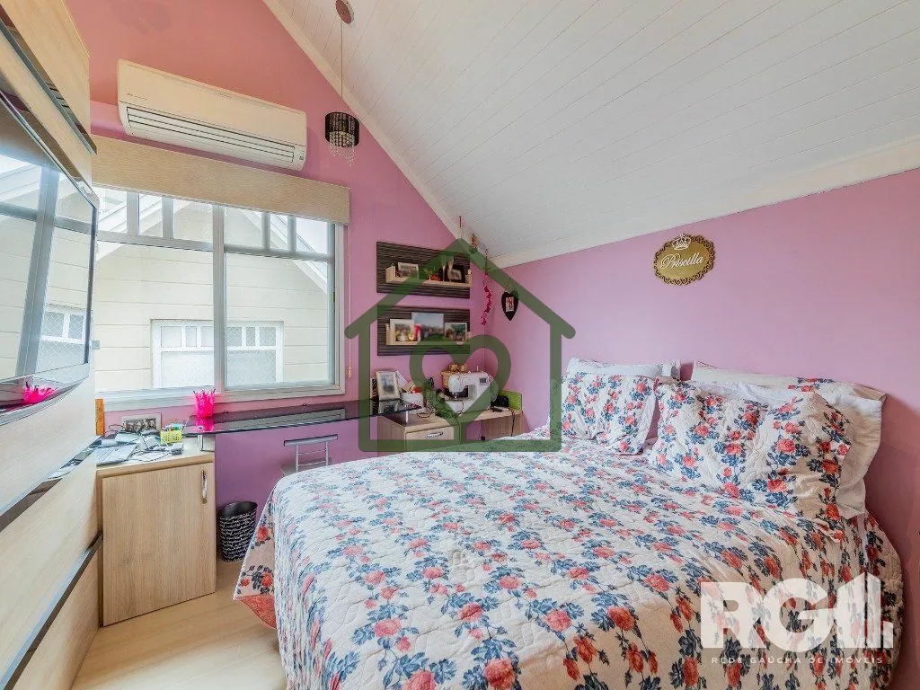 Imagem EXCLUSIVIDADE Belíssima casa de 4 suítes + gabinete no condomínio fechado Terra Mater com vista e...