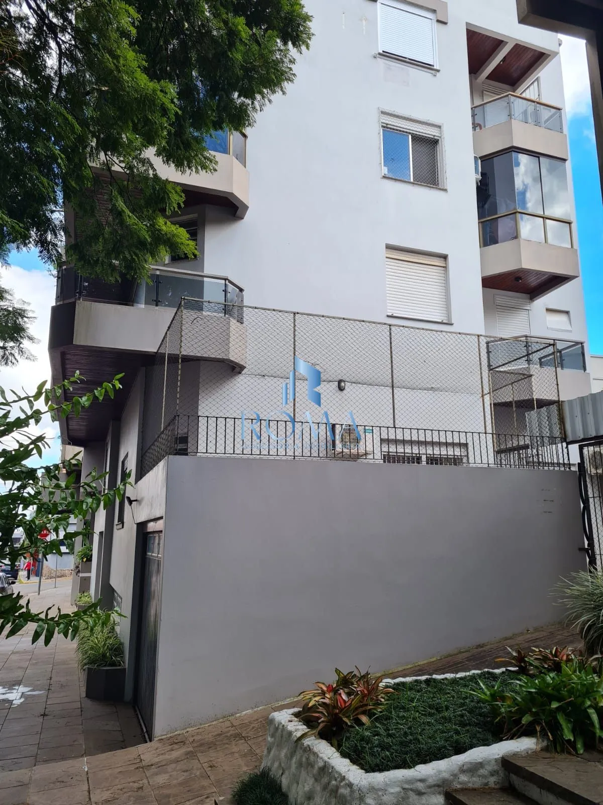Imagem BEM PERTO DO CURSO DUQUE DE CAXIAS