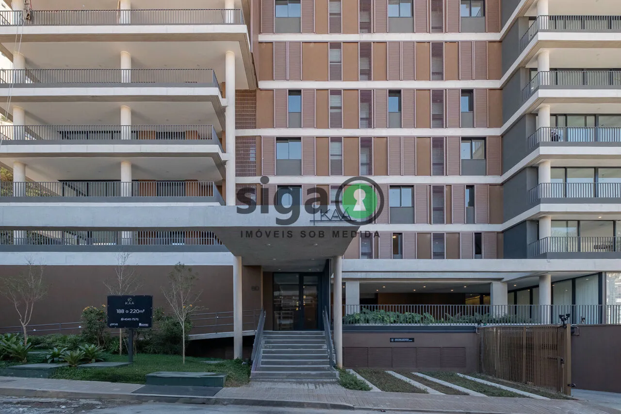Foto do imóvel Apartamento em Perdizes de 220m² com arquitetura autoral e luxo absoluto