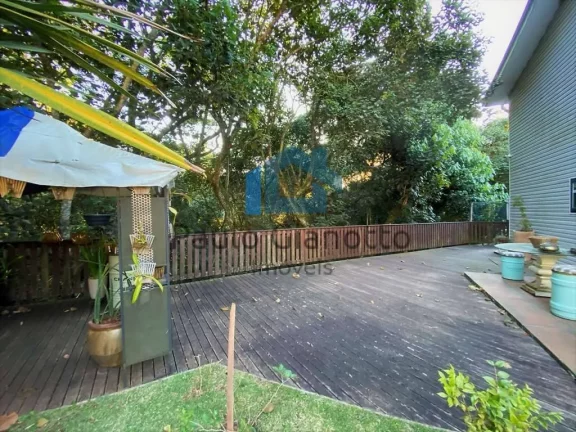 Imagem Casa à venda em condomínio próximo ao Shopping Granja Viana